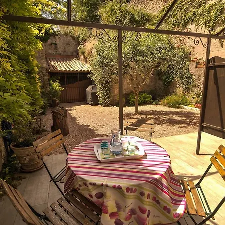 Dans Un Jardin En Ville